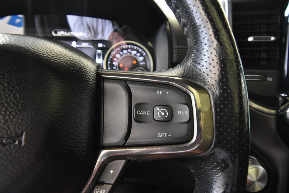 2020 RAM 1500 Rebel 4x4 4dr Crew Cab 5.6 ft. SB Pickup, Gray, Mileage: 64,636 - photo 25