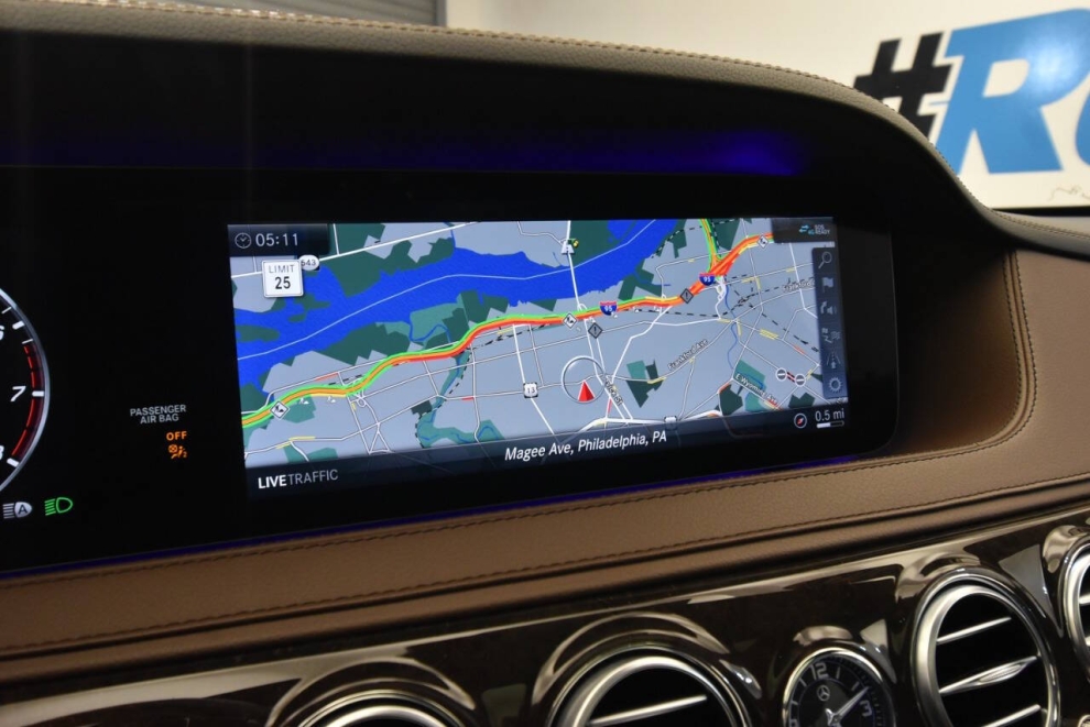 2020 Mercedes-Benz S-Class S 560 4dr Sedan, Azul, Mileage: 70,173 - photo 24