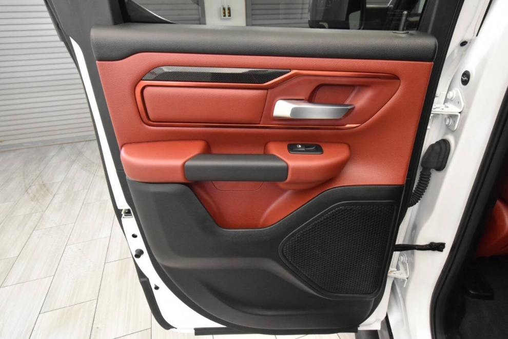 2019 RAM 1500 Rebel 4x4 4dr Quad Cab 6.4 ft. SB Pickup, Blanco, Mileage: 103,430 - photo 15