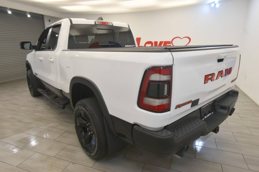 2019 RAM 1500 Rebel 4x4 4dr Quad Cab 6.4 ft. SB Pickup, Blanco, Mileage: 103,430 - photo 2