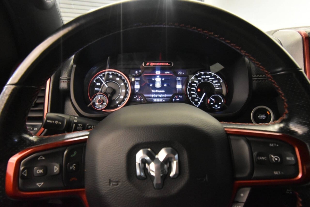 2019 RAM 1500 Rebel 4x4 4dr Quad Cab 6.4 ft. SB Pickup, Blanco, Mileage: 103,430 - photo 26