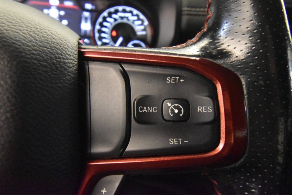 2019 RAM 1500 Rebel 4x4 4dr Quad Cab 6.4 ft. SB Pickup, Blanco, Mileage: 103,430 - photo 28