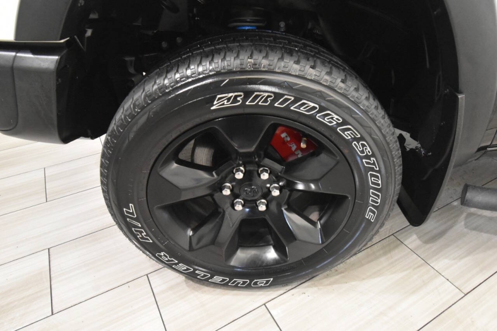 2019 RAM 1500 Rebel 4x4 4dr Quad Cab 6.4 ft. SB Pickup, Blanco, Mileage: 103,430 - photo 8