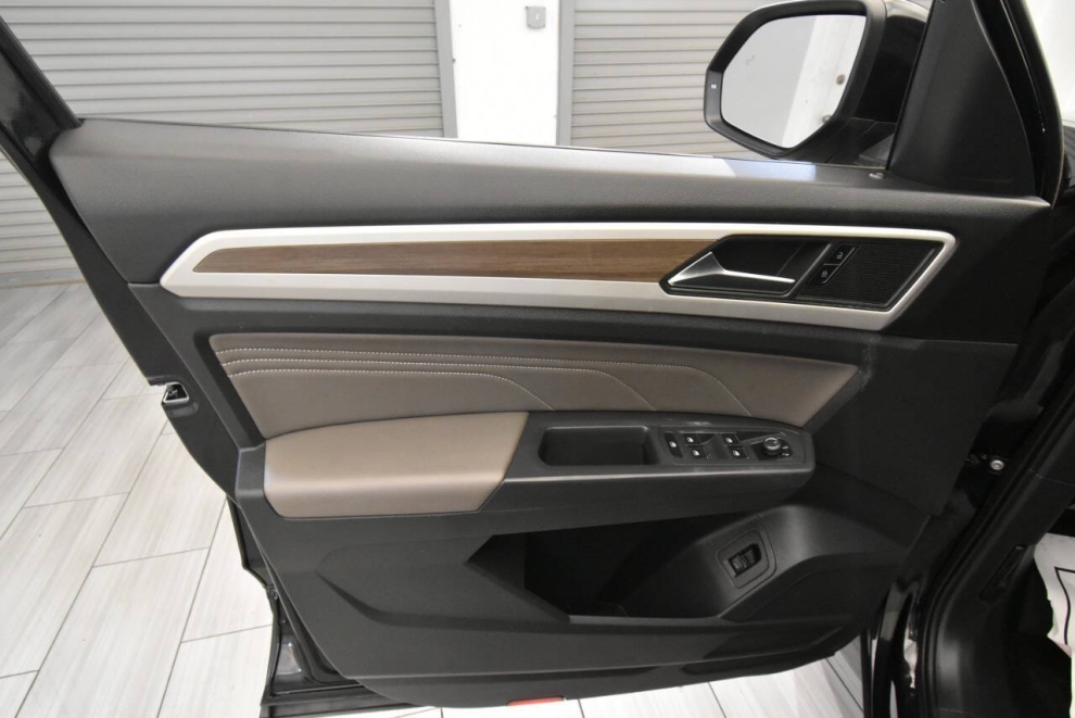 2021 Volkswagen Atlas, Negro, Mileage: 27,037 - photo 11