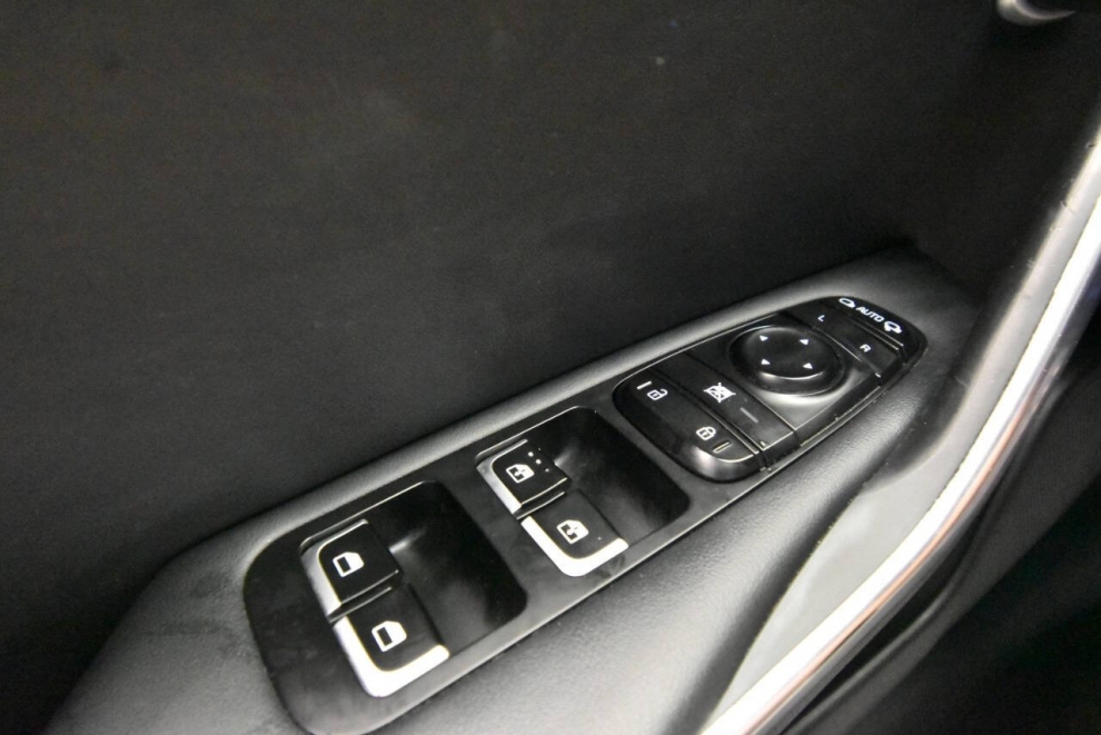 2018 Kia Stinger GT, Black, Mileage: 86,206 - photo 29