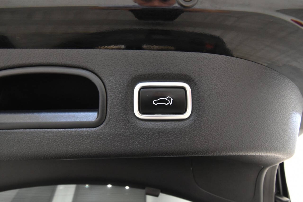 2018 Kia Stinger GT, Black, Mileage: 86,206 - photo 34