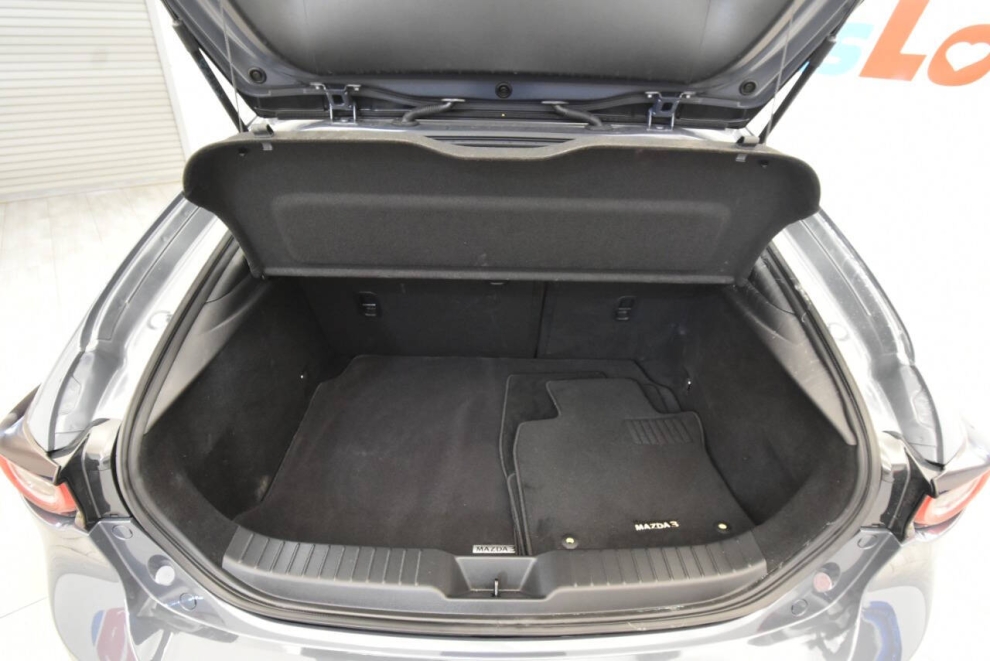 2025 Mazda Mazda3 Hatchback 2.5 S Carbon Edition AWD 4dr Hatchback, Gray, Mileage: 3,559 - photo 32