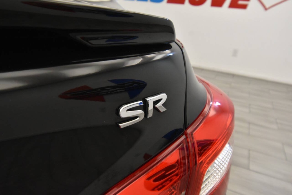 2019 Nissan Sentra SR, Black, Mileage: 98,455 - photo 29
