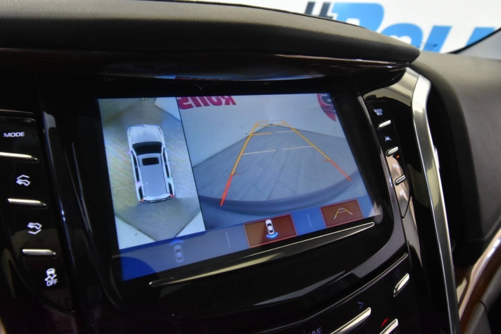 2020 Cadillac Escalade Luxury 4x4 4dr SUV, Gris, Mileage: 55,890 - photo 28