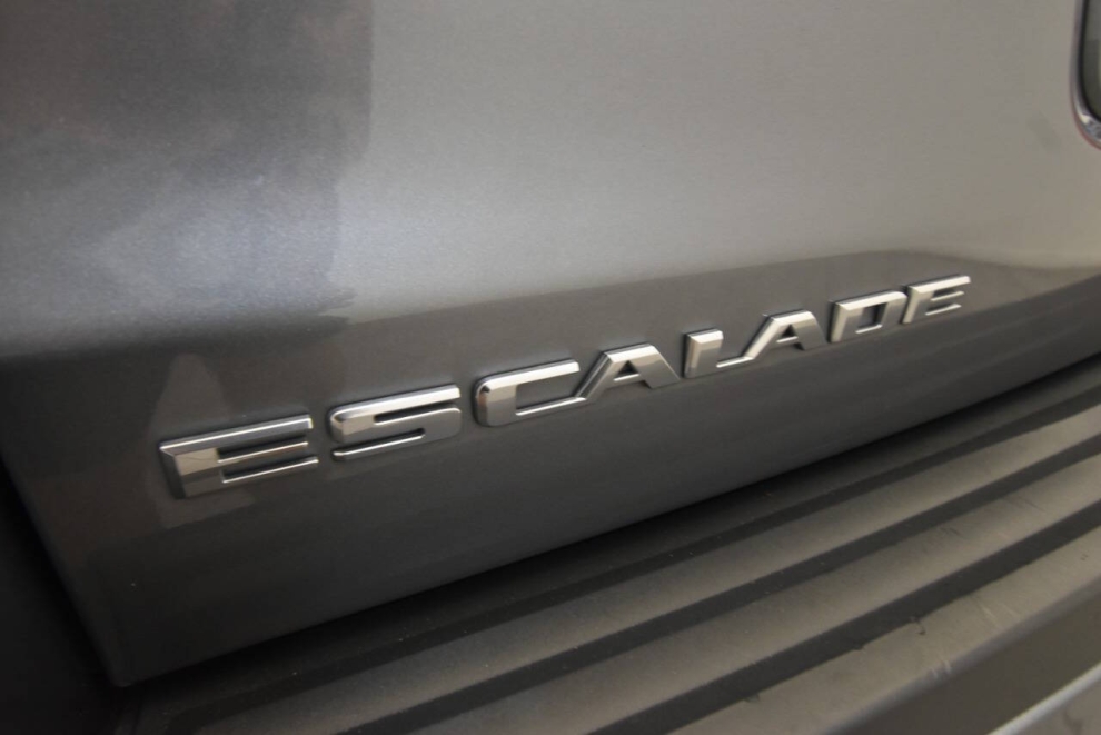 2020 Cadillac Escalade Luxury 4x4 4dr SUV, Gris, Mileage: 55,890 - photo 38