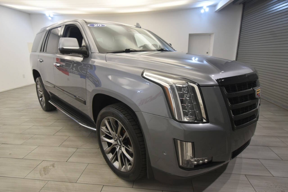 2020 Cadillac Escalade Luxury 4x4 4dr SUV, Gris, Mileage: 55,890 - photo 6