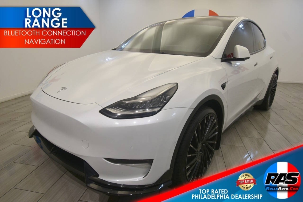 2022 Tesla Model Y Long Range AWD 4dr Crossover, White, Mileage: 67,702 