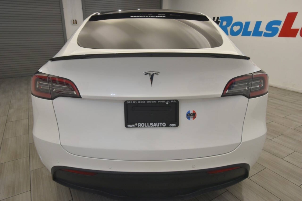 2022 Tesla Model Y Long Range AWD 4dr Crossover, White, Mileage: 67,702 - photo 3