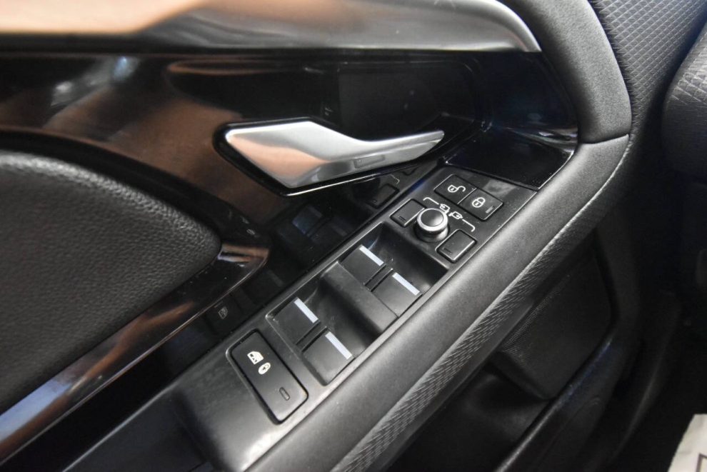 2020 Land Rover Range Rover Evoque S AWD 4dr SUV, White, Mileage: 78,492 - photo 29