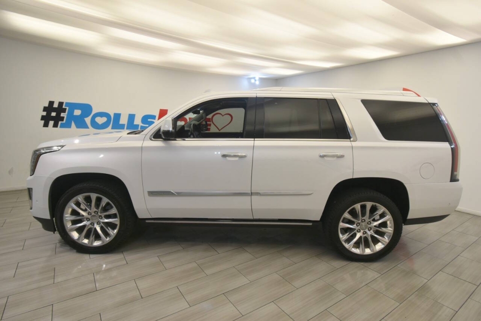 2019 Cadillac Escalade Premium Luxury 4x4 4dr SUV, White, Mileage: 78,236 - photo 1