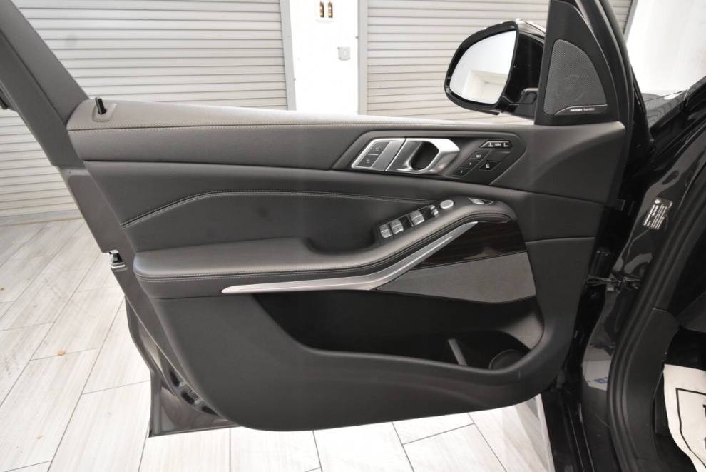 2020 BMW X7 xDrive40i AWD 4dr Sports Activity Vehicle, Gray, Mileage: 36,516 - photo 11