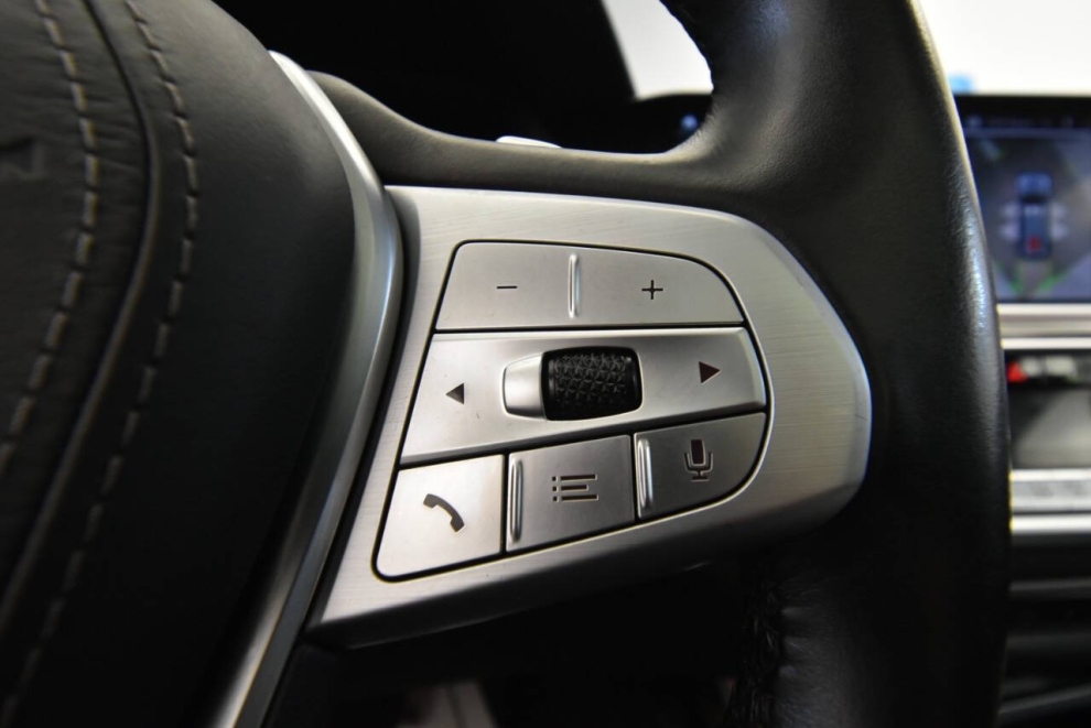 2020 BMW X7 xDrive40i AWD 4dr Sports Activity Vehicle, Gray, Mileage: 36,516 - photo 29