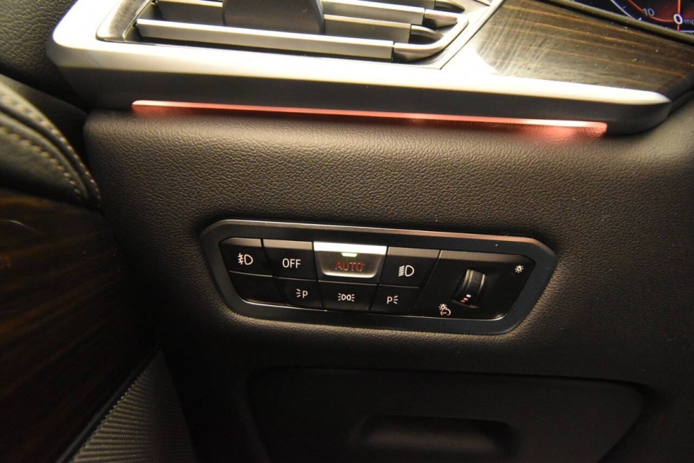 2020 BMW X7 xDrive40i AWD 4dr Sports Activity Vehicle, Gray, Mileage: 36,516 - photo 31