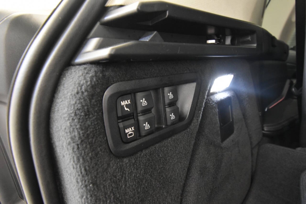 2020 BMW X7 xDrive40i AWD 4dr Sports Activity Vehicle, Gray, Mileage: 36,516 - photo 39