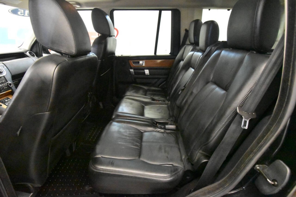 2015 Land Rover LR4 HSE LUX 4x4 4dr SUV, Black, Mileage: 89,875 - photo 13