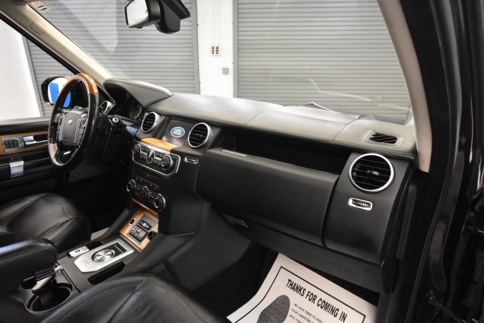 2015 Land Rover LR4 HSE LUX 4x4 4dr SUV, Black, Mileage: 89,875 - photo 15