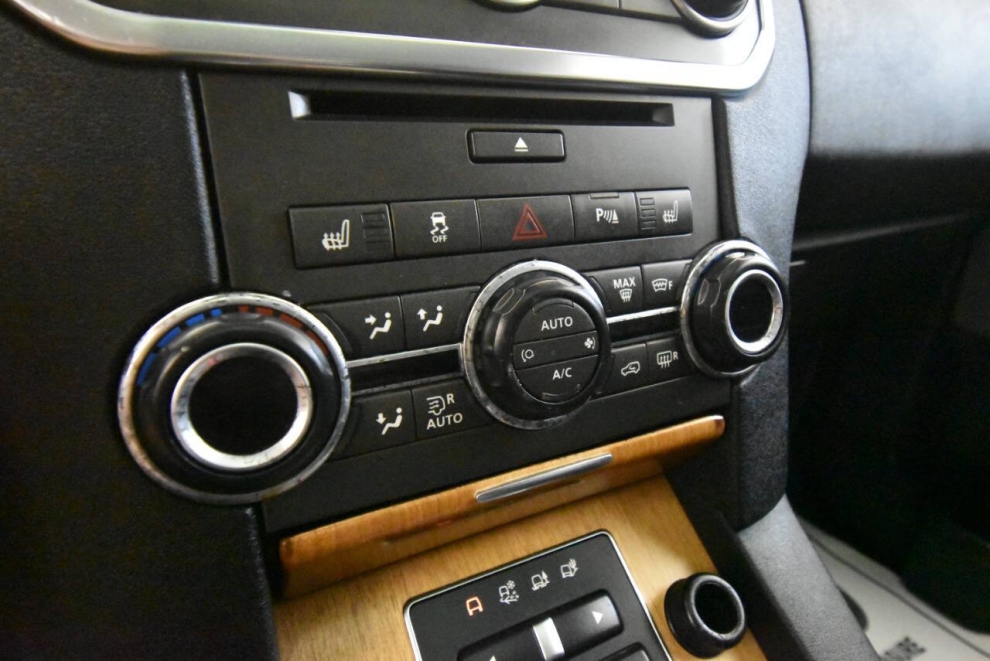 2015 Land Rover LR4 HSE LUX 4x4 4dr SUV, Black, Mileage: 89,875 - photo 26
