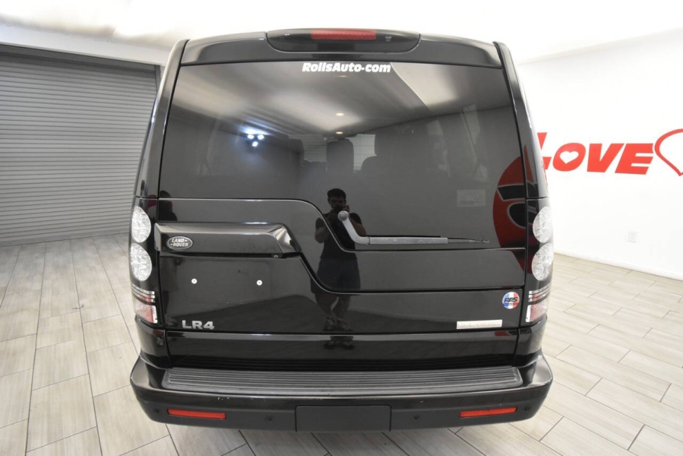 2015 Land Rover LR4 HSE LUX 4x4 4dr SUV, Black, Mileage: 89,875 - photo 3