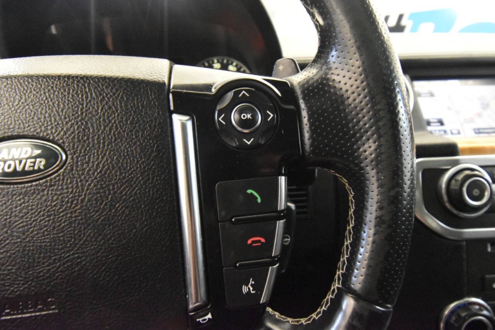 2015 Land Rover LR4 HSE LUX 4x4 4dr SUV, Black, Mileage: 89,875 - photo 32