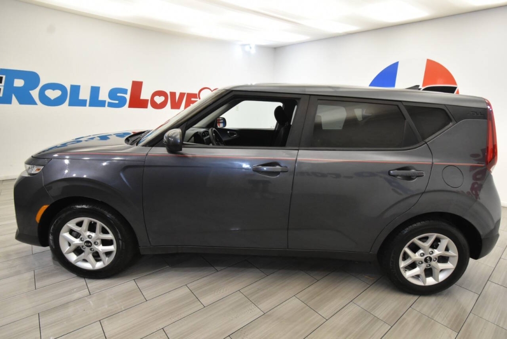2020 Kia Soul S, Gray, Mileage: 87,783 - photo 1