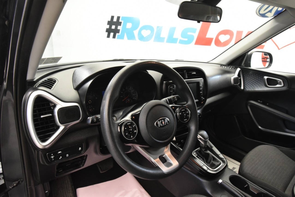 2020 Kia Soul S, Gray, Mileage: 87,783 - photo 10