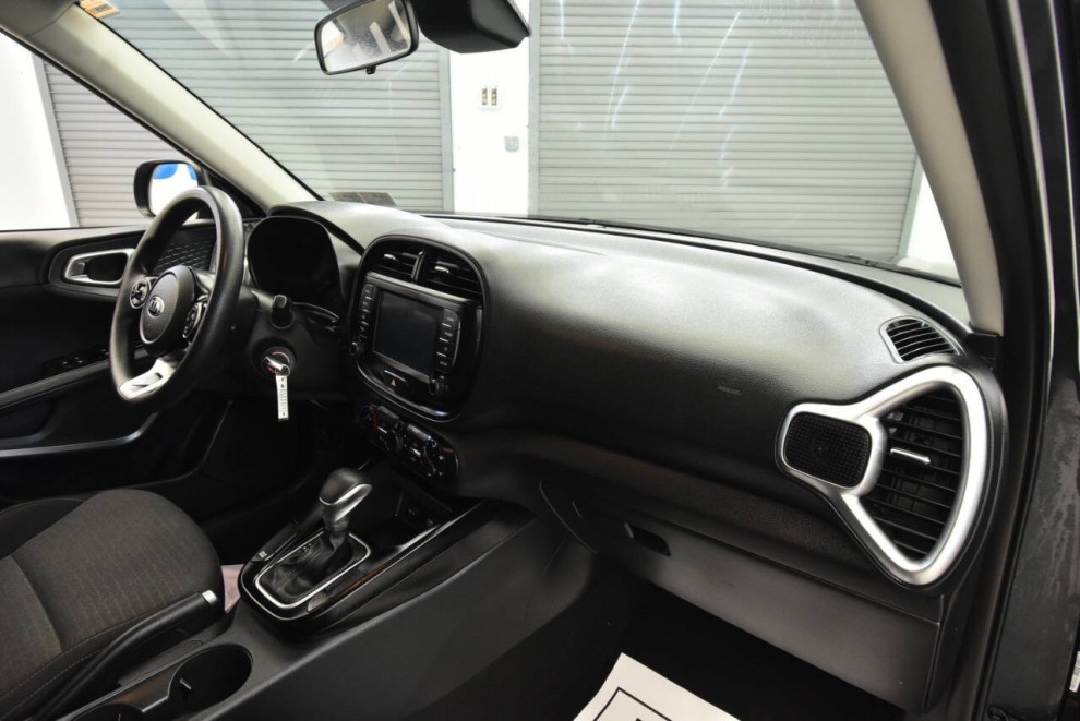 2020 Kia Soul S, Gray, Mileage: 87,783 - photo 14