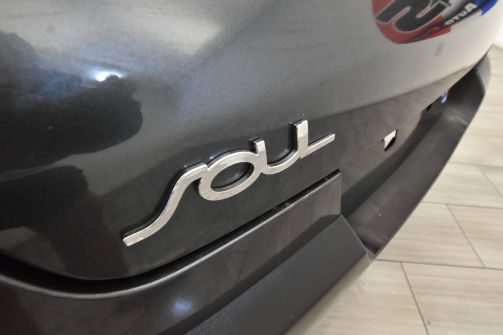 2020 Kia Soul S, Gray, Mileage: 87,783 - photo 28