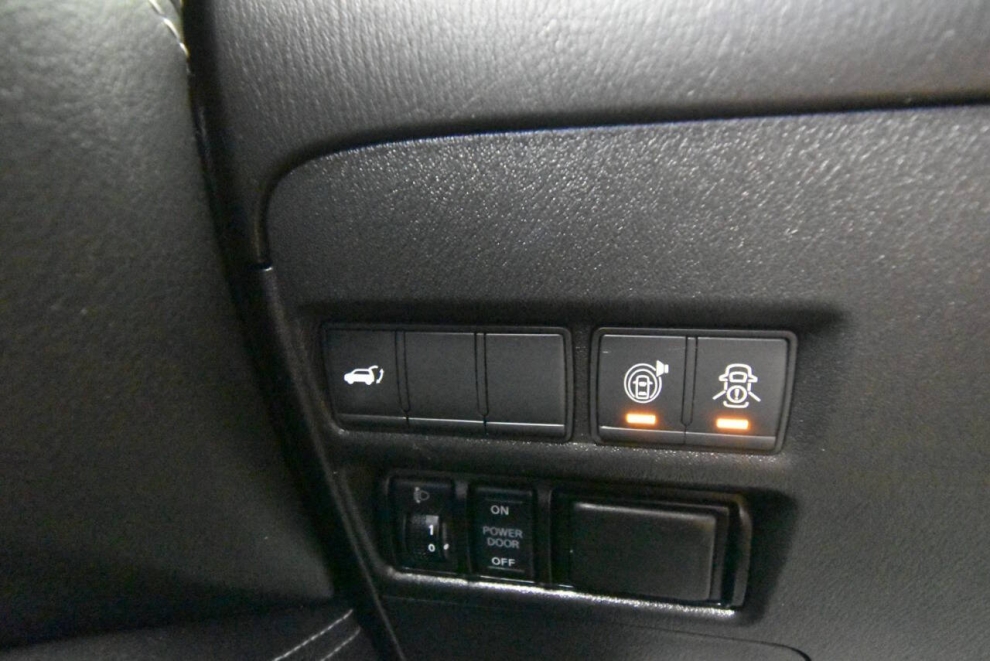 2019 Nissan Armada SL, Gray, Mileage: 103,949 - photo 34