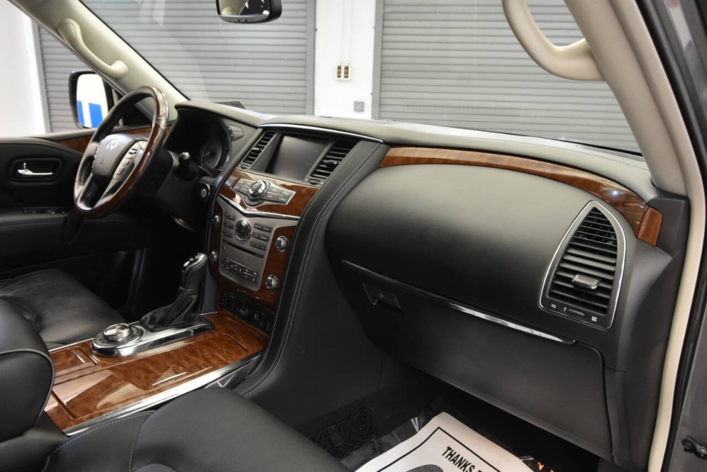 2019 Infiniti QX80 Luxe, Gray, Mileage: 112,717 - photo 15