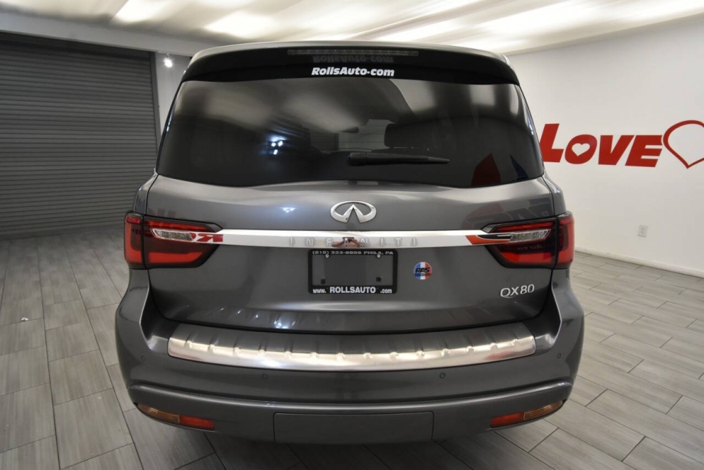 2019 Infiniti QX80 Luxe, Gray, Mileage: 112,717 - photo 3