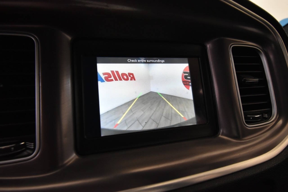 2021 Dodge Charger SXT 4dr Sedan, Black, Mileage: 61,978 - photo 22