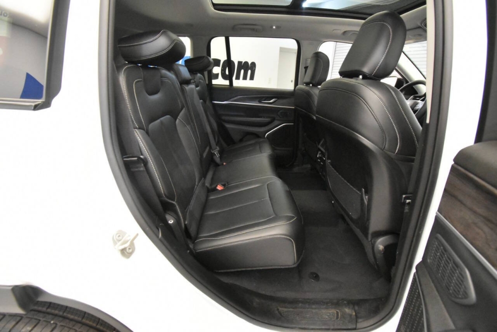 2023 Jeep Grand Cherokee 4XE, White, Mileage: 24,348 - photo 15