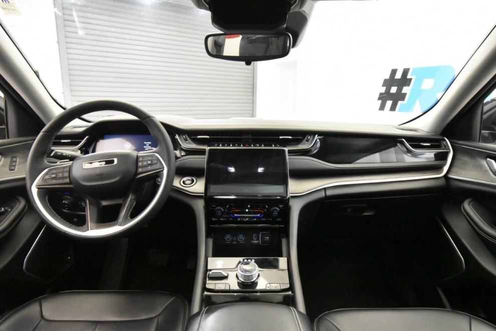 2023 Jeep Grand Cherokee 4XE, White, Mileage: 24,348 - photo 17