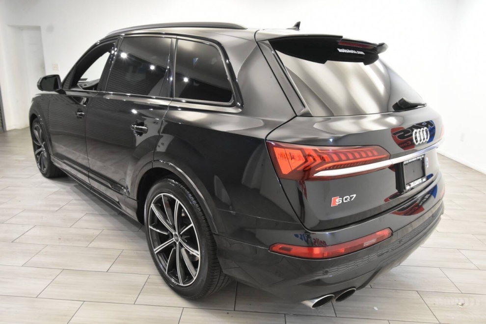 2021 Audi SQ7 4.0T quattro Premium Plus AWD 4dr SUV, Black, Mileage: 97,059 - photo 2