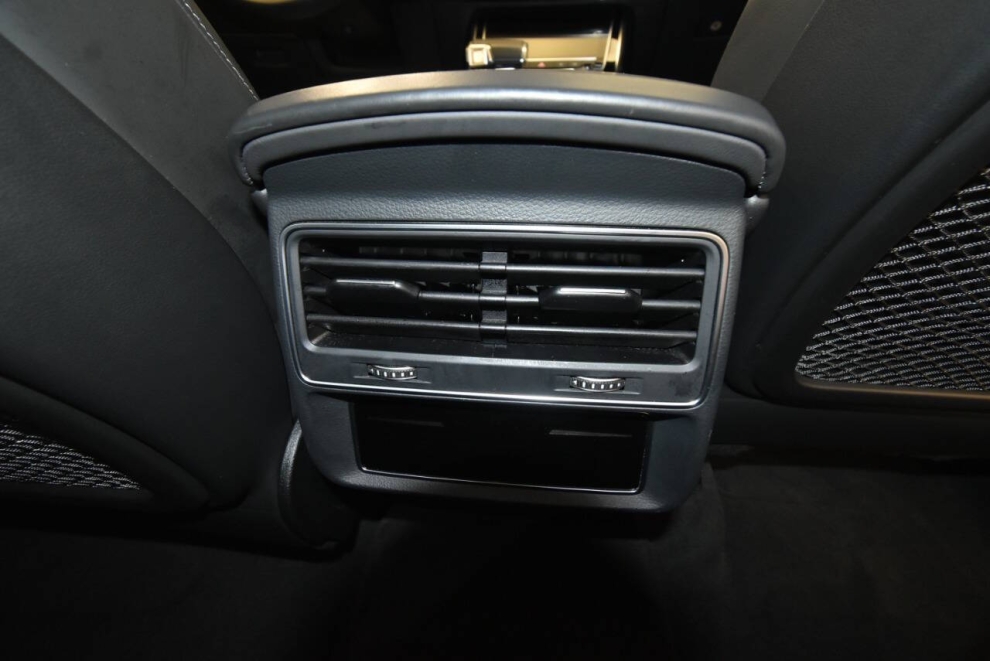 2021 Audi SQ7 4.0T quattro Premium Plus AWD 4dr SUV, Black, Mileage: 97,059 - photo 21