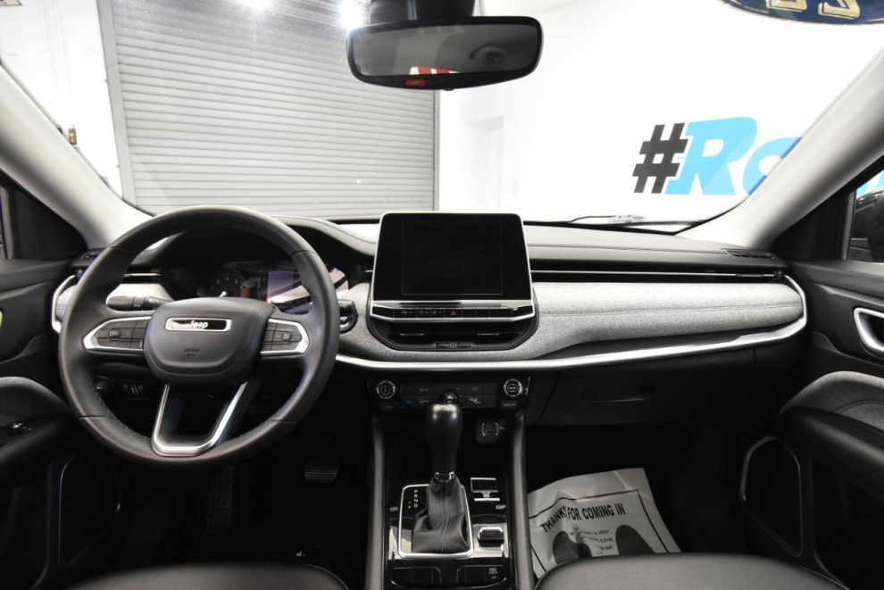 2022 Jeep Compass Latitude, Red, Mileage: 45,097 - photo 17