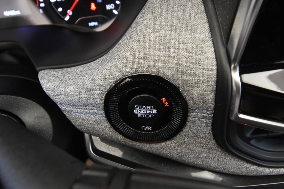 2022 Jeep Compass Latitude, Red, Mileage: 45,097 - photo 22