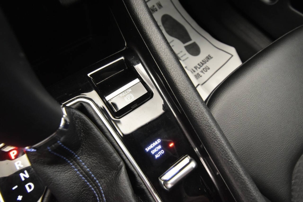2022 Jeep Compass Latitude, Red, Mileage: 45,097 - photo 24
