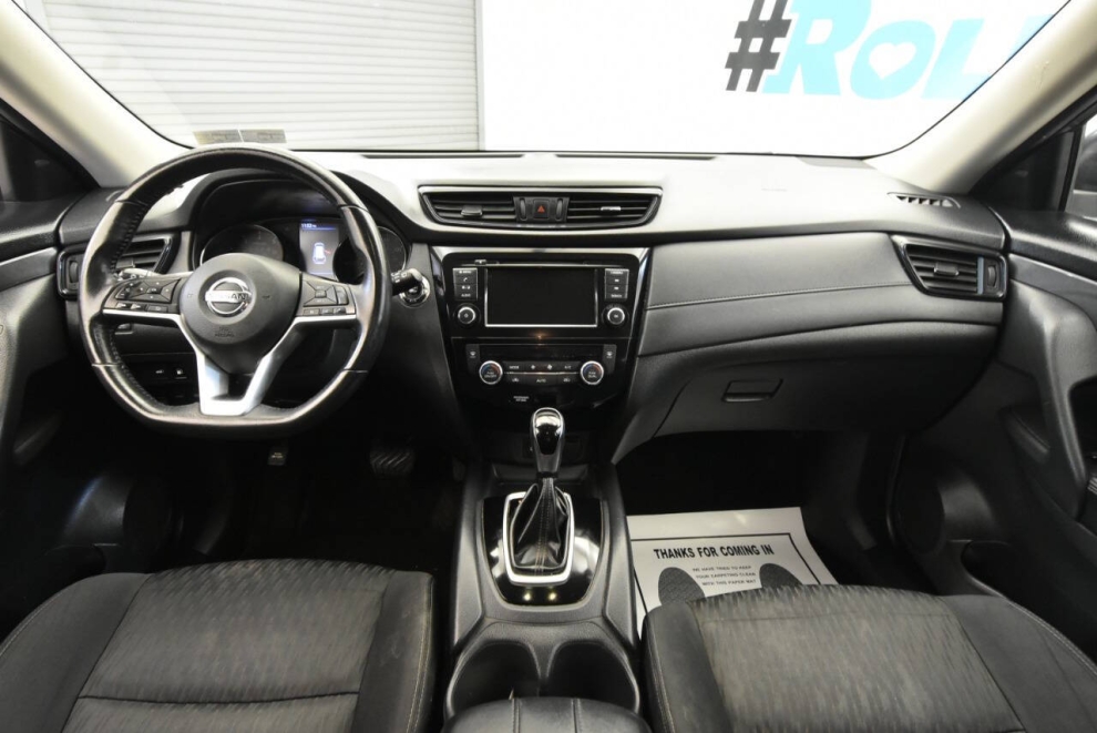 2018 Nissan Rogue SV AWD, Gray, Mileage: 110,553 - photo 17
