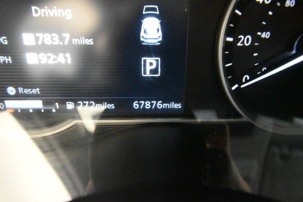 2020 Nissan Kicks SR 4dr Crossover, White, Mileage: 67,871 - photo 26