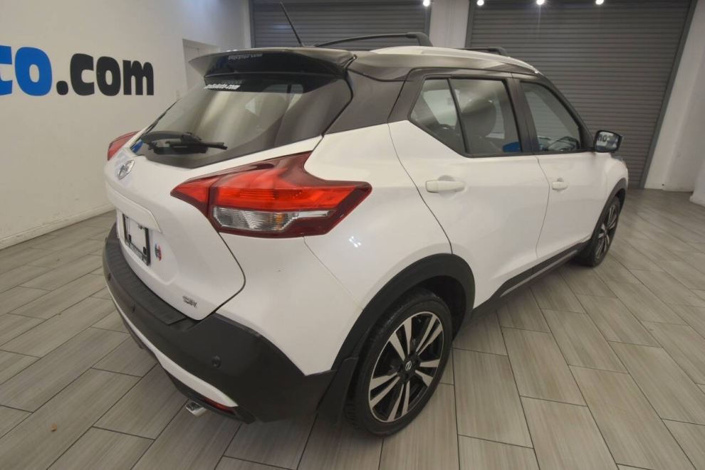 2020 Nissan Kicks SR 4dr Crossover, White, Mileage: 67,871 - photo 4