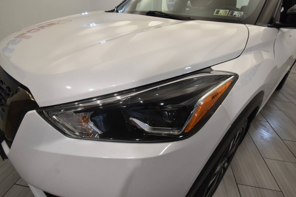 2020 Nissan Kicks SR 4dr Crossover, White, Mileage: 67,871 - photo 7
