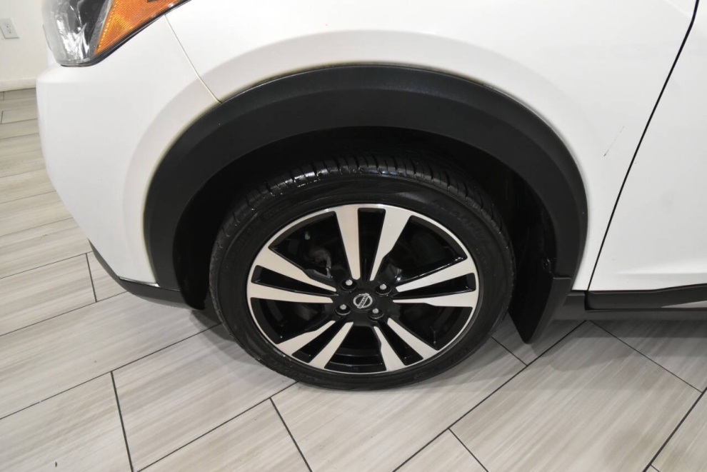 2020 Nissan Kicks SR 4dr Crossover, White, Mileage: 67,871 - photo 8