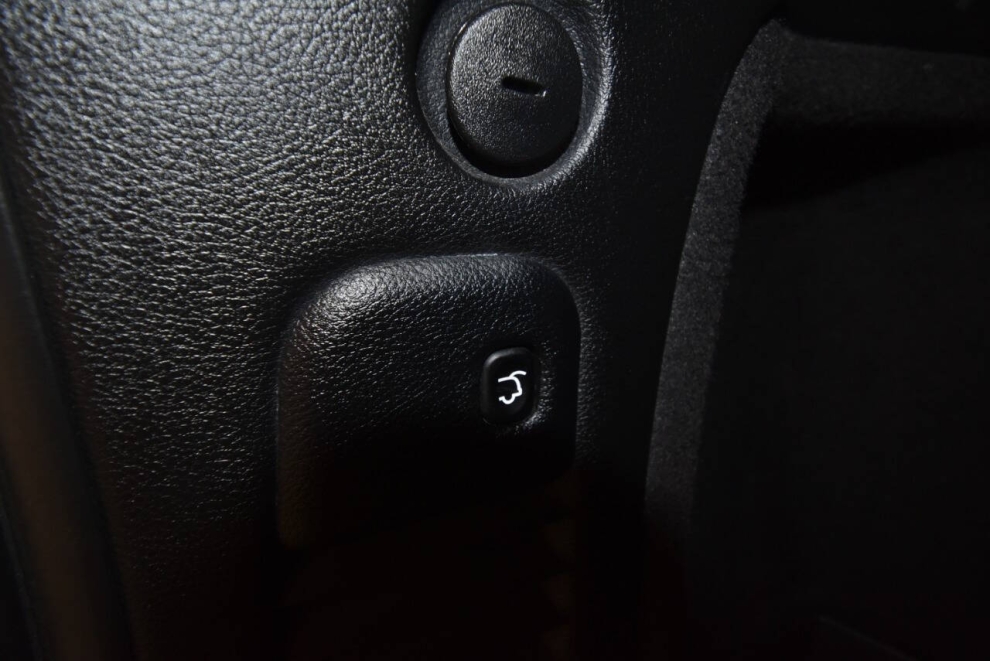 2020 Dodge Durango R/T AWD 4dr SUV, Negro, Mileage: 92,742 - photo 34