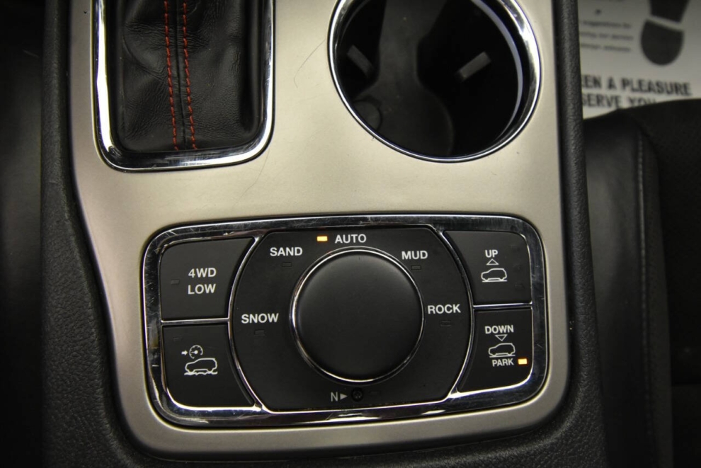 2021 Jeep Grand Cherokee Trailhawk 4x4 4dr SUV, Gray, Mileage: 108,043 - photo 26